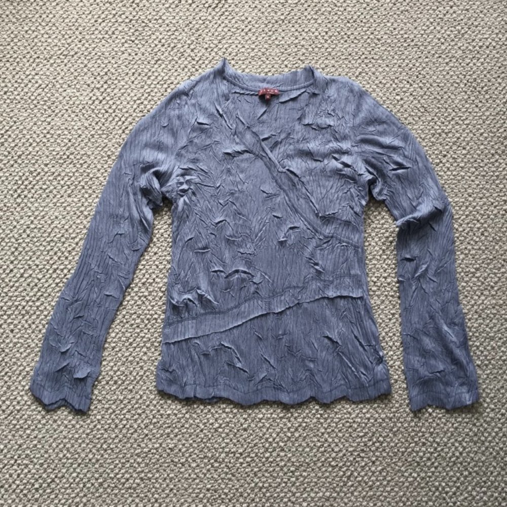 Kisca by Komarov crinkle knit top